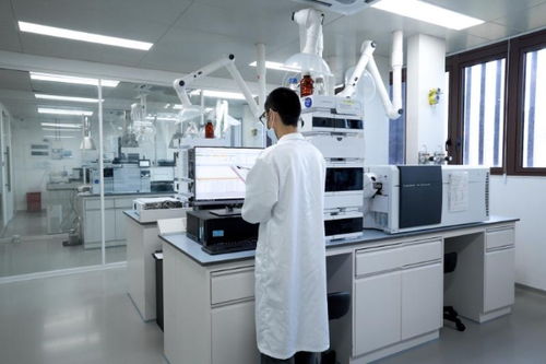 构建全球化研发网络，珀莱雅科研实力获多重权威认证